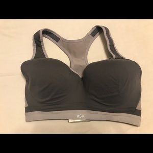 VS Knockout Sports Bra